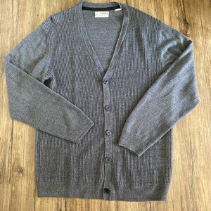 Men’s cardigan